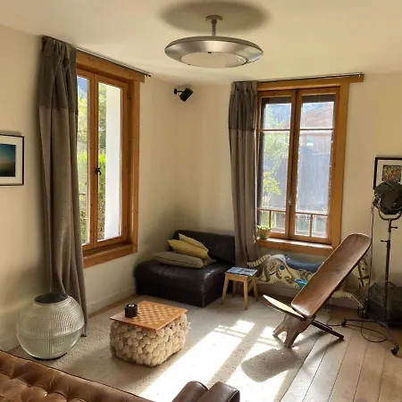 A In Grands Charmoz Δωμάτια σε οικογενειακή κατοικία *